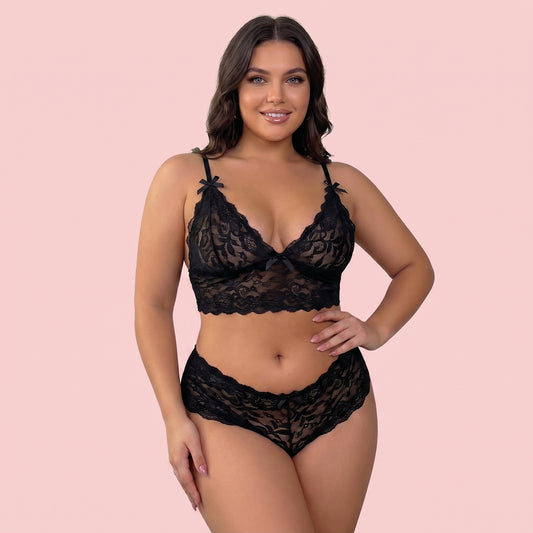 Elanor Plus Size Lace Lingerie Set