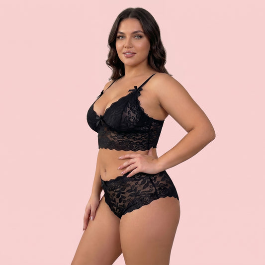 Elanor Plus Size Lace Lingerie Set