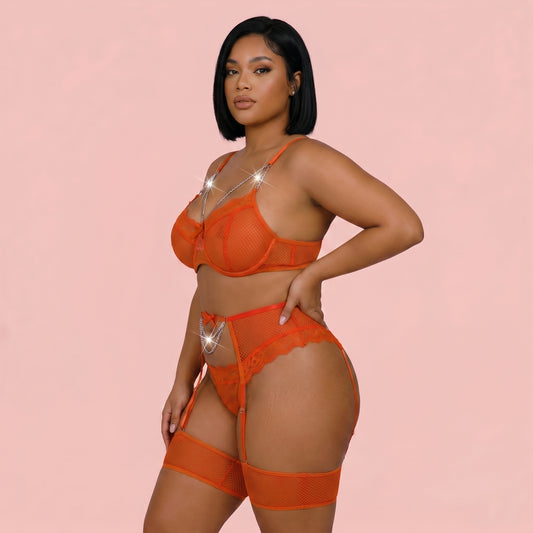 Vivara Plus Size Garter Lingerie Set
